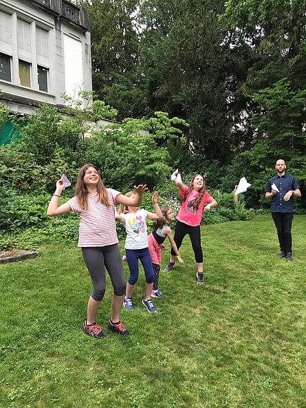 ... nel giardino della villa...